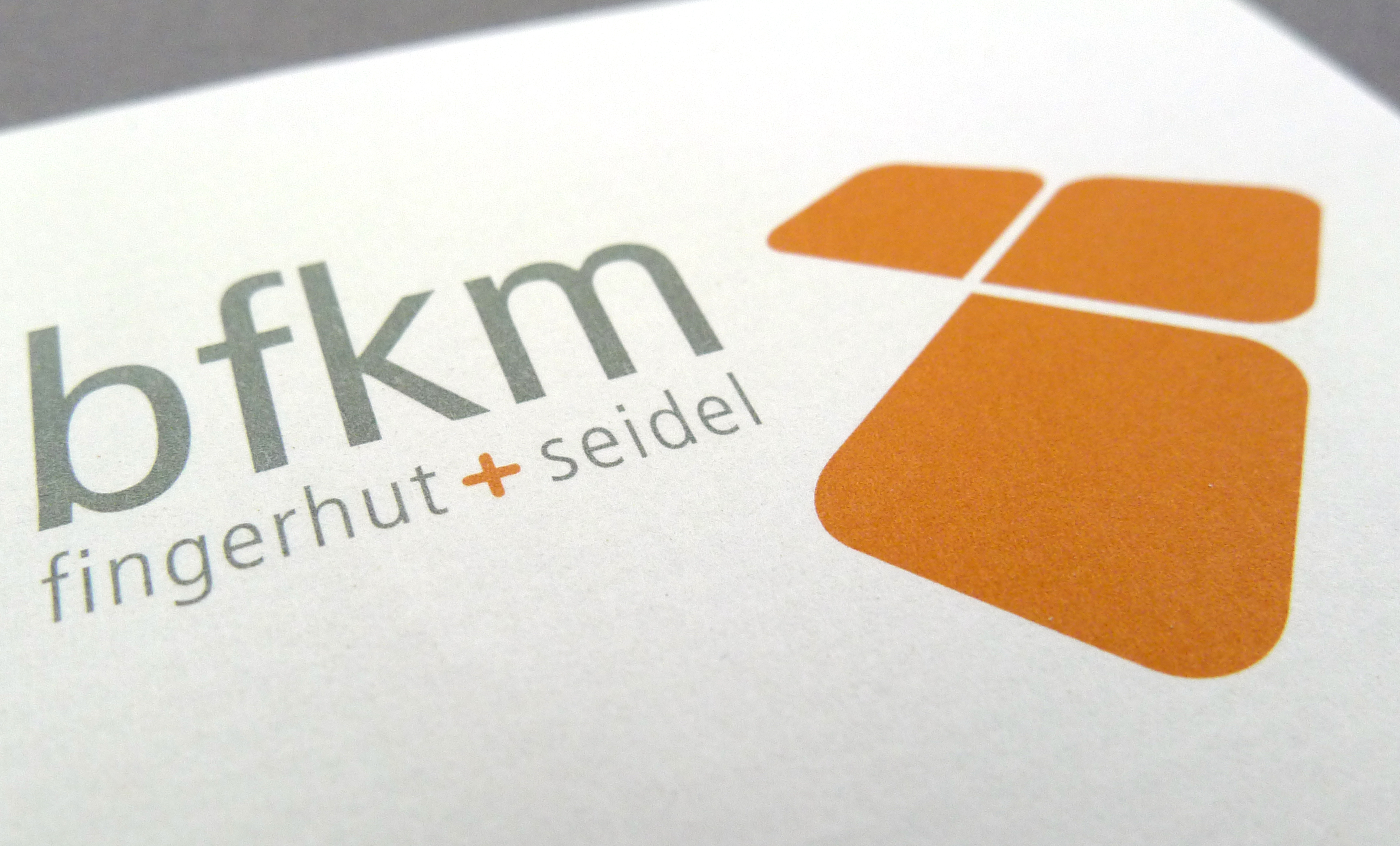Logo BFKM Fingerhut+Seidel evergreen
